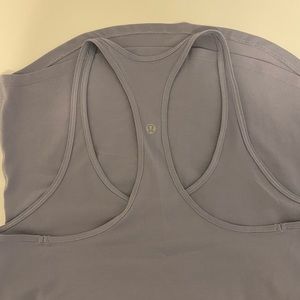 Lululemon top